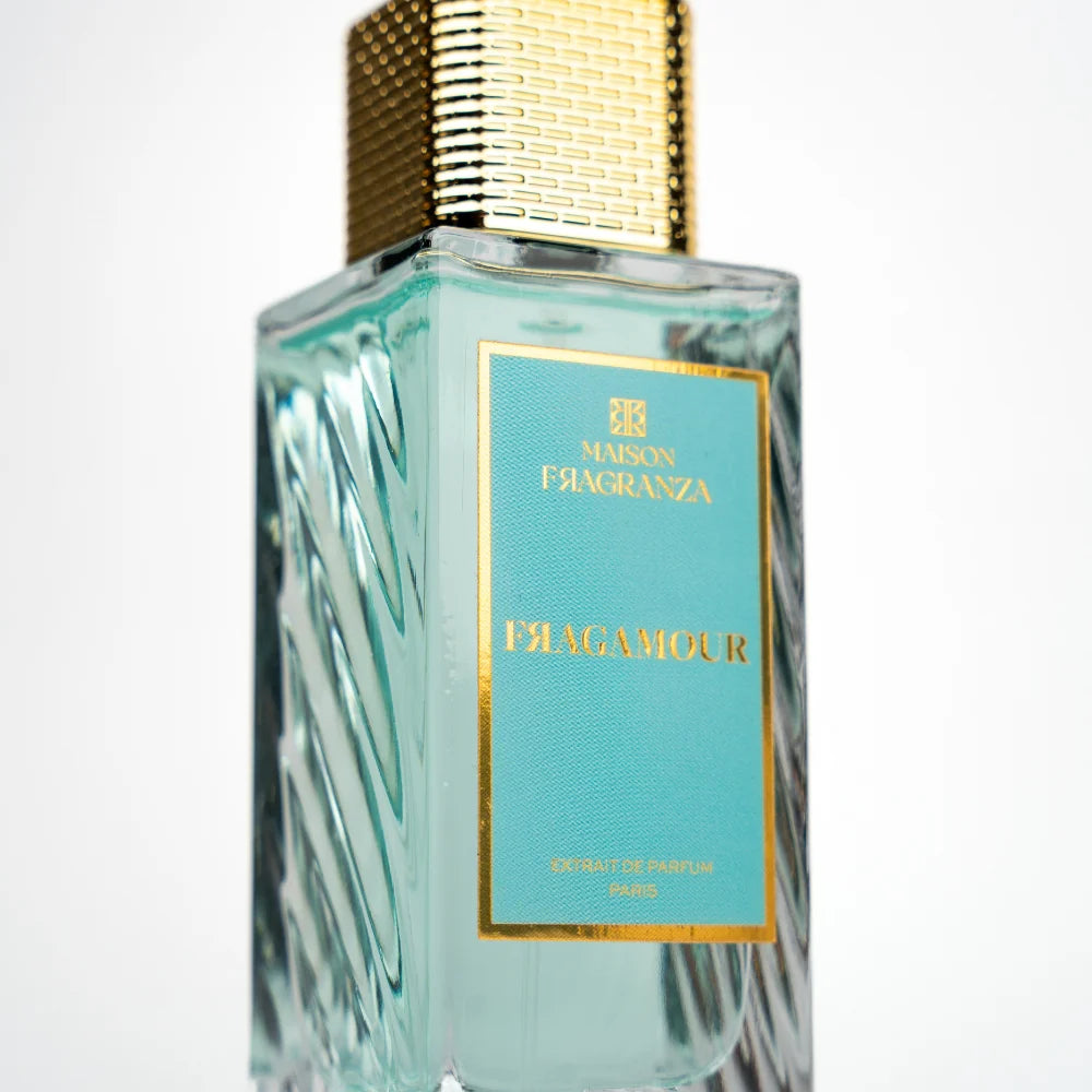 FRAGAMOUR